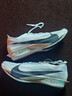 耐克男子轻便专业跑步鞋秋季公路竞速官方NIKE STREAKFLY HF6416 100白/铁架黑/薄雾黑蓝/白金色/亮深红/金属银 40 实拍图