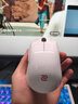 卓威奇亚（ZOWIE GEAR）U2-DW 白色特别版 无线鼠标 fps游戏鼠标 微不对称设计 cs2吃鸡lol无畏契约 电竞鼠标小手 抓握 实拍图