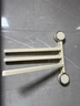 佳立方旋转毛巾架吸盘免打孔卫生间浴室折叠多杆转角毛巾挂杆奶自色3杆 实拍图