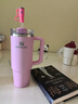 STANLEY保温杯巨无霸吸管杯水杯保温保冷高颜值不锈钢男女学生生日礼物 【季节限定】闪耀粉- 887ml 实拍图