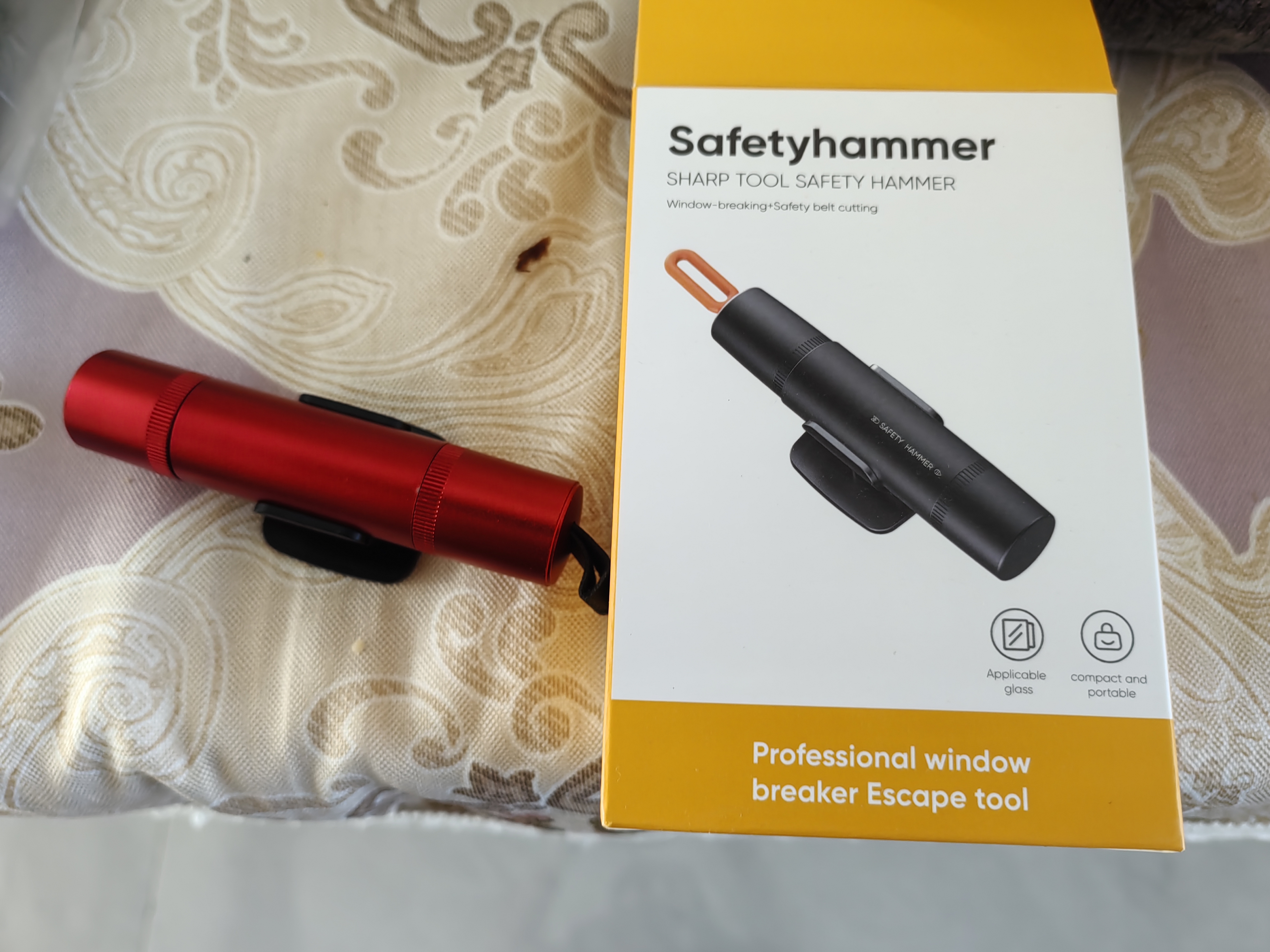 京悠雨汽车破窗器安全锤神器带割刀车载用逃生锤多功能应急玻璃旗舰 加强款-航空合金【中国红】 实拍图