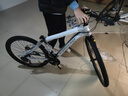 金武端自行车成人山地车公路赛车单车骑行变速超轻越野中学生初中青少年 顶配升级版-辐条轮-黑白色 27.5寸24速 实拍图