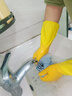 金钱花厨房洗碗家务洗衣服天然橡胶乳胶食品级胶皮清洁防水刷碗手套加厚 橙黄双色款促销一双 S码（适合手小女士或儿童） 实拍图