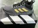 adidas OWNTHEGAME 2.0低帮团队款实战运动篮球鞋男子阿迪达斯   灰色/黑色/金色   43 实拍图