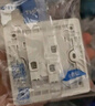 正泰（CHNT）开关插座 三开单控开关 86型暗装插座面板 6C奶油白 实拍图