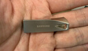 三星（SAMSUNG）128GB USB3.1 U盘 BAR 学习办公 金属高速优盘 车载U盘 读速400MB/s（Gen 1）香槟银 适用哨兵模式 实拍图