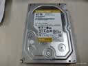 西部数据（WD）8TB 企业级机械硬盘 WD Gold 西数金盘 SATA 7200转256MB CMR垂直 服务器硬盘 3.5英寸WD8005FRYZ 实拍图