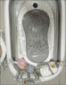 iuu婴儿洗澡盆 可折叠宝宝浴盆大号 洗澡神器躺托浴架新生儿童用品 【北欧灰】+可调节感温浴架 材质：FAD食品级材质检测认证 实拍图