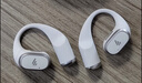 漫步者（EDIFIER）Comfo Solo开放式真无线蓝牙耳机 不入耳 运动跑步耳机 挂耳式蓝牙耳机 皓月白 实拍图