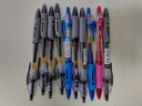 晨光（M&G）文具GP1008 按动中性笔学生0.5黑笔签字笔商务子弹头考试专用水笔高颜值办公用品 7黑2蓝1红 实拍图