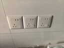施耐德电气 错位五孔插座带开关 86型一开五孔电源开关插座面板睿意系列白色 实拍图