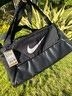 耐克（NIKE）男女训练包 旅行包单肩包行李包桶包休闲包DM3976-010 黑 实拍图