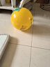 费雪（Fisher-Price）儿童玩具球 宝宝小皮球拍拍球22cm(黄色 赠打气筒)生日礼物礼品 实拍图