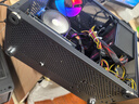 长城（Great Wall）魅影M5黑色电脑机箱（镀铝提手/金属面板/玻璃侧板/MATX主板/5风扇位/USB3.0/240水冷/5080显卡） 实拍图