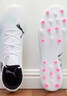 彪马（PUMA）MG短钉贴合耐穿训练足球鞋男人造草坪钉鞋FUTURE7 107725 白-黑色-粉-01 45 实拍图