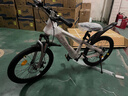 凤凰儿童自行车6-12岁自行车学生12-18岁大童山地自行车双碟刹带减震 银白色-单速辐条轮 20寸（适合身高130-140cm） 实拍图