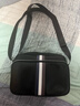 高尔夫（GOLF）单肩包男士头层牛皮配超纤斜挎包男商务通勤撞色邮差男包 黑色 实拍图