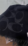 蔻驰（COACH）【品牌直供】男女同款经典LOGO印花C纹流苏绵羊毛围巾黑色CU807 实拍图