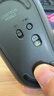 罗技（Logitech）时尚系列 PEBBLE鼠标 无线蓝牙鼠标 办公静音鼠标 女性鼠标对称鼠标 鹅卵石造型 石墨黑 实拍图