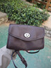 裘真信封包女链条斜挎单肩包休闲复古小包植鞣头层牛皮包包 咖啡色-中号 实拍图