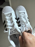 阿迪达斯（adidas）三叶草小白鞋男女经典SUPERSTAR贝壳头板鞋运动鞋 JQ4098 实拍图