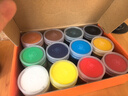 马利（Marie's）儿童丙烯颜料50ml12色套装小盒装儿童幼儿园彩绘涂鸦画手绘diy石头鞋子创意丙烯防水防晒颜料 实拍图