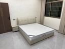 百冠环球床 真皮床卧室双人床现代简约 主卧婚床实木软靠高箱皮床家具 床+床头柜*2+椰棕床垫 框架结构1800mm*2000mm 实拍图