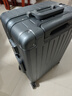 京东京造无界铝框20英寸行李箱男女 旅行箱密码箱登机皮箱学生 石墨灰 实拍图
