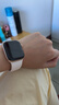 Apple/苹果 Watch Series 10 智能手表GPS款42毫米玫瑰金色铝金属表壳淡桃粉色运动型表带S/M MX1R3CH/B 实拍图