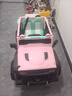 爵士酷派牧马人儿童电动车可坐大人宝宝四驱越野车男女孩遥控玩具电动汽车 至尊+粉色+皮座+发光软轮+12V14A超威电瓶 实拍图