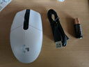 罗技（G）G304 LIGHTSPEED无线鼠标 游戏鼠标 轻质便携 绝地求生FPS鼠标英雄联盟LOL吃鸡 生日礼物 白色 实拍图
