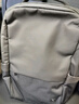 京东京造 商务通勤电脑包 城市探索大容量双肩背包男女 笔记本书包男 灰色 实拍图