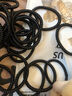 优家（UPLUS）加粗高弹力头绳12根无痕发绳耐用发圈皮筋扎头发橡皮筋黑色 实拍图