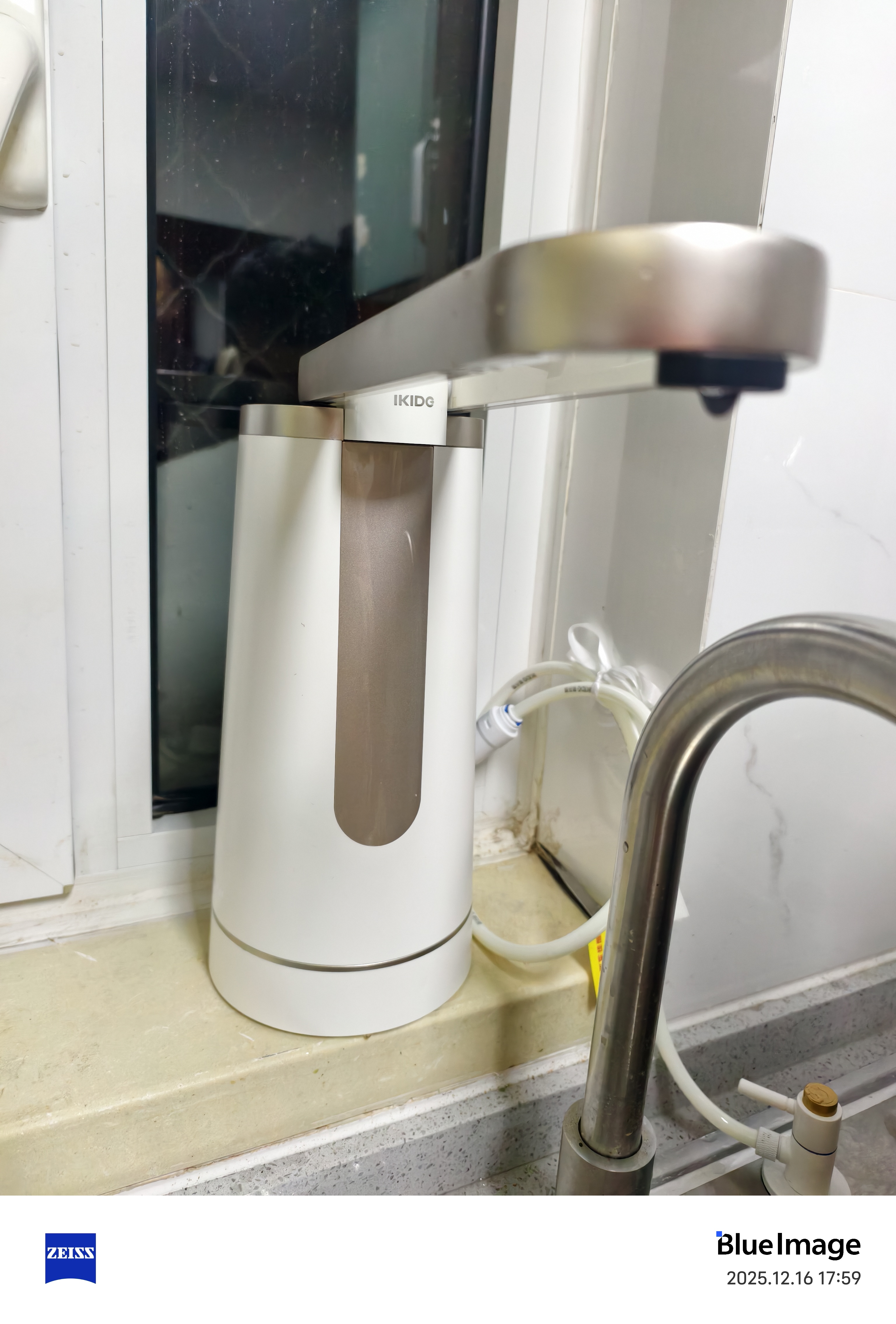 易开得净水器 家用直饮过滤器净水机超滤机 厨房台上式净水器直饮机9001 Pro ProMax白【2原装滤芯+免费安装】 实拍图