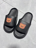 卡通小熊拖鞋2025夏季外穿软底拖鞋女EVA居家凉鞋拖鞋男 黑色小熊 42-43 实拍图
