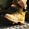 卡特（CAT）卡特经典大黄靴马丁靴男士牛皮钢头防撞固特异耐磨高帮鞋P89162 黄色 41 实拍图