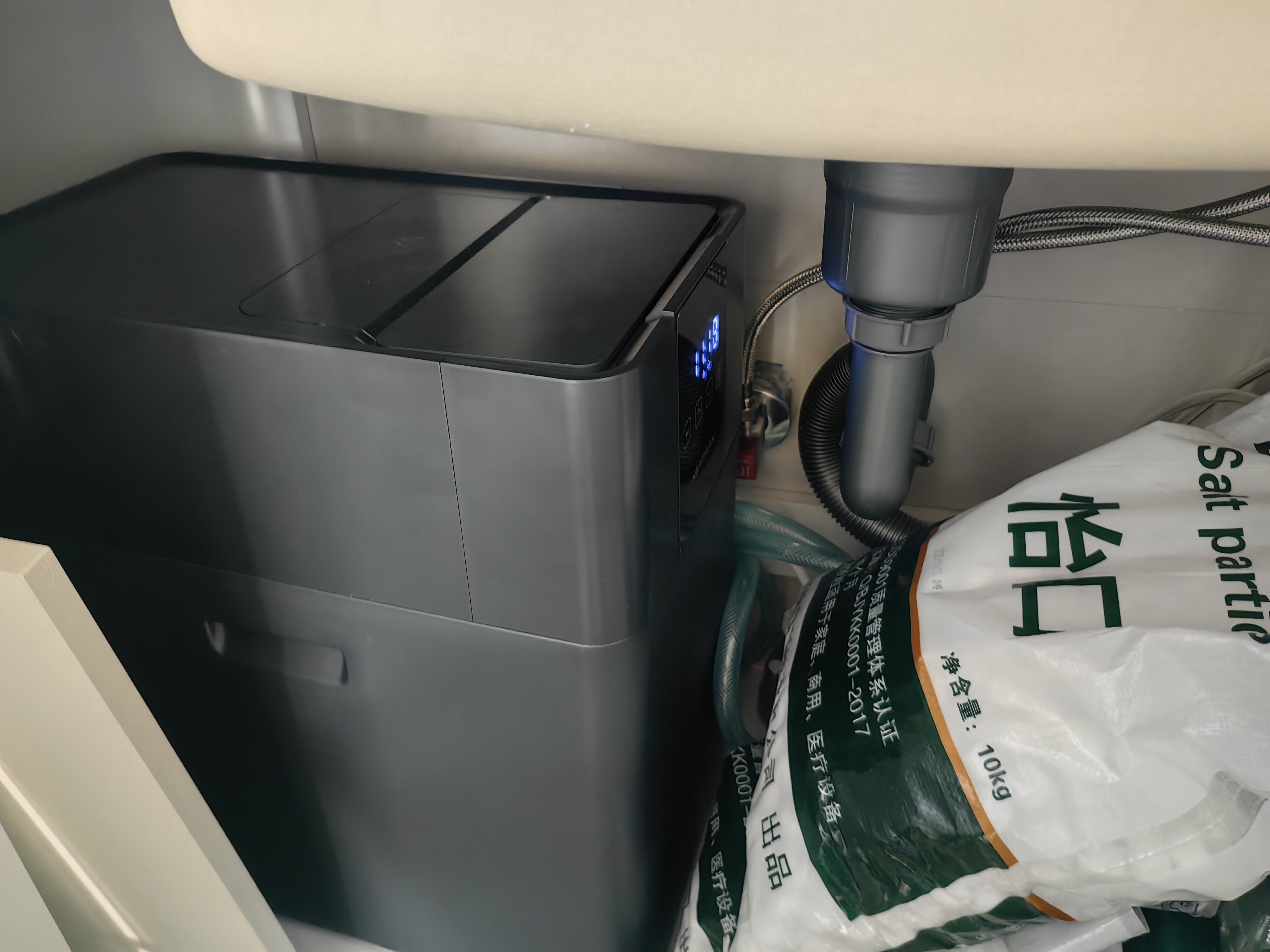 NEATMAX家用高效软水机2.0T/H大流量小型厨下式 全自动中央全屋净软水系统套装别墅软化水除垢净水设备 小户型软水两件套 实拍图