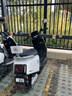 爱玛电动摩托车 辉腾长续航大动力智能APP操控72V电瓶车国民好车爱玛电动车自营电动车 璀璨白 实拍图