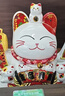 梦选招财猫开业大摆件实用自动电动摇手大号陶瓷新店开业大吉乔迁礼物 新款-财福双至32*24*32摇手猫 【礼盒+坐垫+围脖】电池插电两用 实拍图