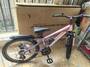 凤凰山地自行车男女变速山地车碟刹青少年儿童自行车学生单车 星际 粉紫【变速+辐条轮】 22寸【适合130-170cm】 实拍图