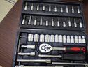 欧莱德46件汽修工具套装套筒扳手棘轮扳手全套小飞套装摩托车修车工具箱 实拍图