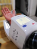鱼跃（Yuwell）臂筒式全自动电子血压计医用高精准家用隧道式血压仪测房颤YE698 实拍图
