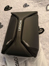 联想（Lenovo）拯救者多功能双肩包X4 钛晶灰 高性能PU涂层 耐磨防泼溅 20L大容量 电脑平板双仓位 全开设计 实拍图