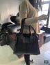 VQGT大容量包包女包托特包妈妈新款百搭女士手提包轻奢时尚单肩斜挎包 黑色（送真皮保养油，梳子） 实拍图