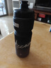 京东京造骑行水壶自行车山地公路车运动水杯子骑行装备黑白渐变750ml 实拍图