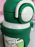 新安代儿童保温杯吸管杯男女学生316不锈钢上学专用便携随行双饮水壶 青草绿【杯套+挂件+杯刷】 550ml 实拍图