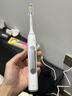飞利浦（PHILIPS）【肖战推荐】声波电动牙刷钻石3系Pro  生日圣诞礼物 情侣款送男生/女友 深层清洁HX5272/03白色  实拍图
