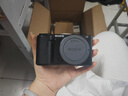 索尼（SONY）ZV-E10K 半画幅微单相机 美肤拍照 精准对焦 VLOG APS-C画幅  zve10 ZV-10 ZV-E10黑色单机【赠128G卡+皮套+相机包】 官方标配 实拍图