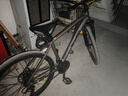 喜德盛山地自行车黑客380避震前叉21速禧玛诺变速X6铝合金车架通勤代步 黑/灰色（25款） 17寸（建议身高165-180） 实拍图