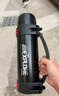 恩尔美（nRMEi）保温壶保冷杯大容量316不锈钢家用便携车载户外旅行工地保温水壶 磐石黑2500ml【保温72小时+5斤水+背带】 实拍图